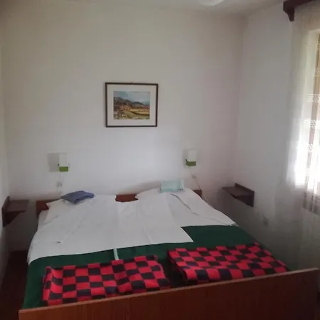 Bed & Breakfast / Sobe Solar - Brezje