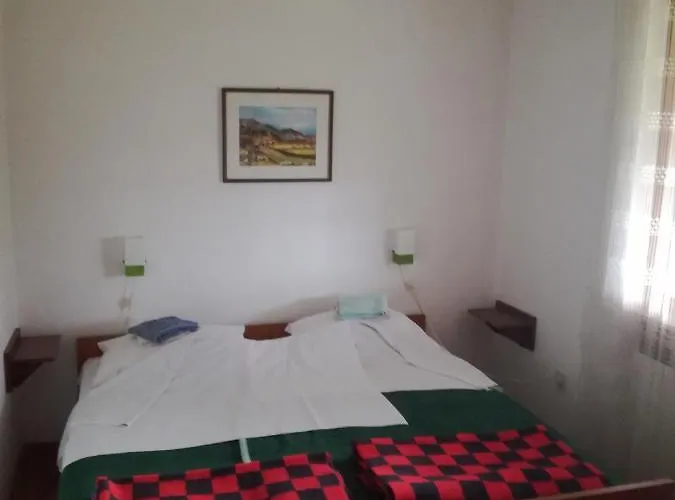 Bed and Breakfast / Sobe Solar - Brezje